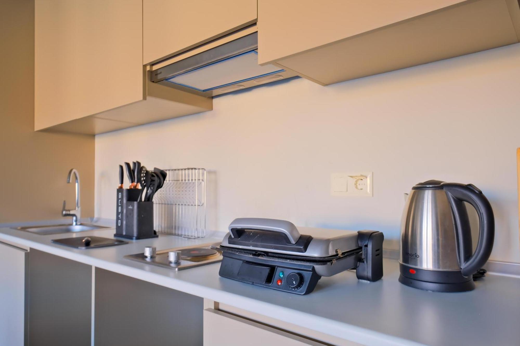 Newinn Hotel Apartments - Cadde 54 Mall 사카리아 외부 사진